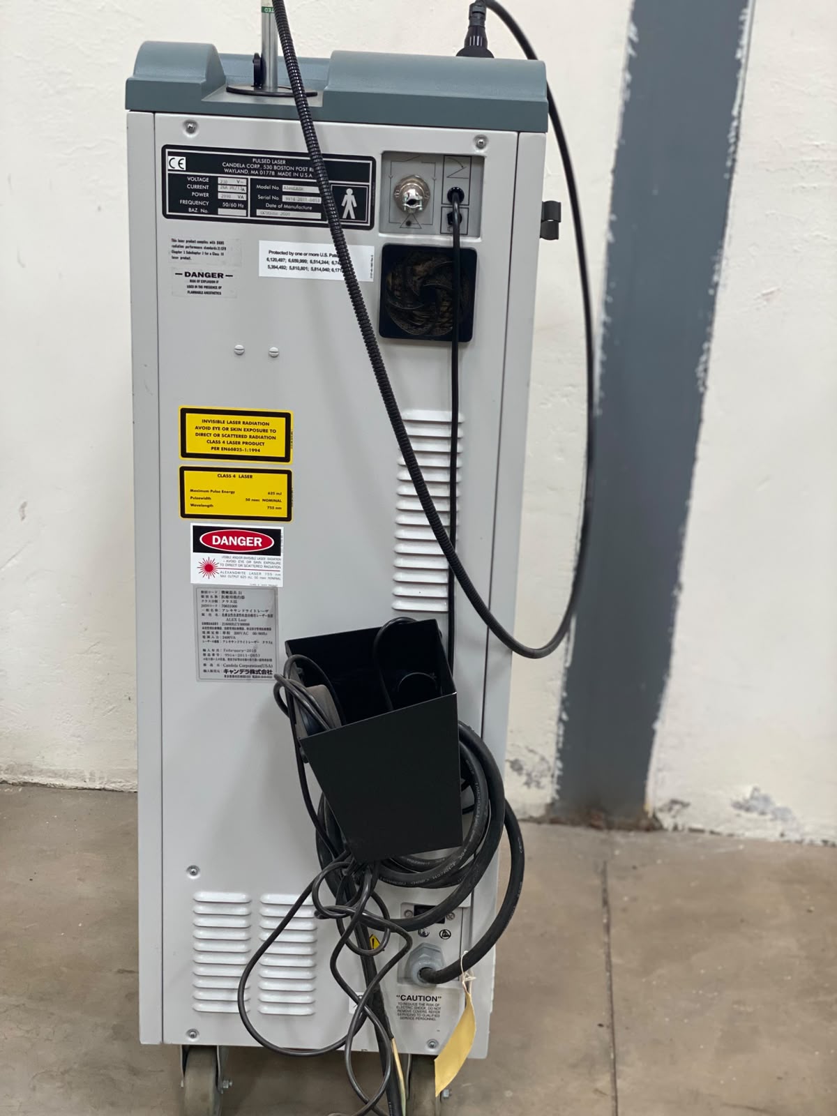 Pulsed laser Alexlazr