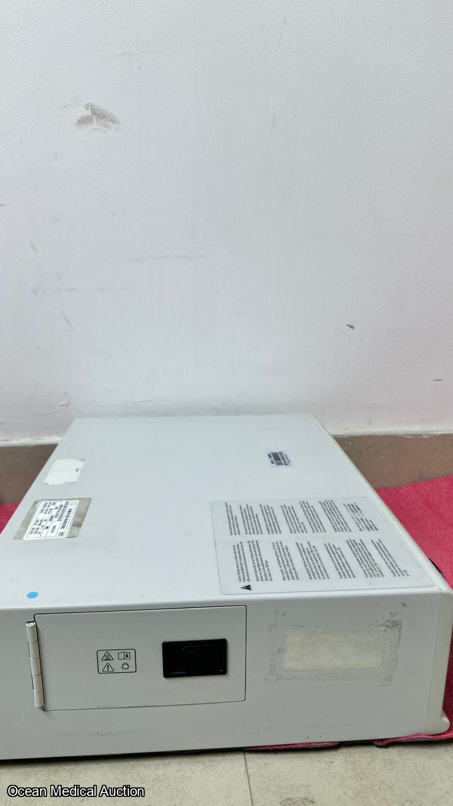 Welch Allyn ProXenon 350 Surgical Illuminator