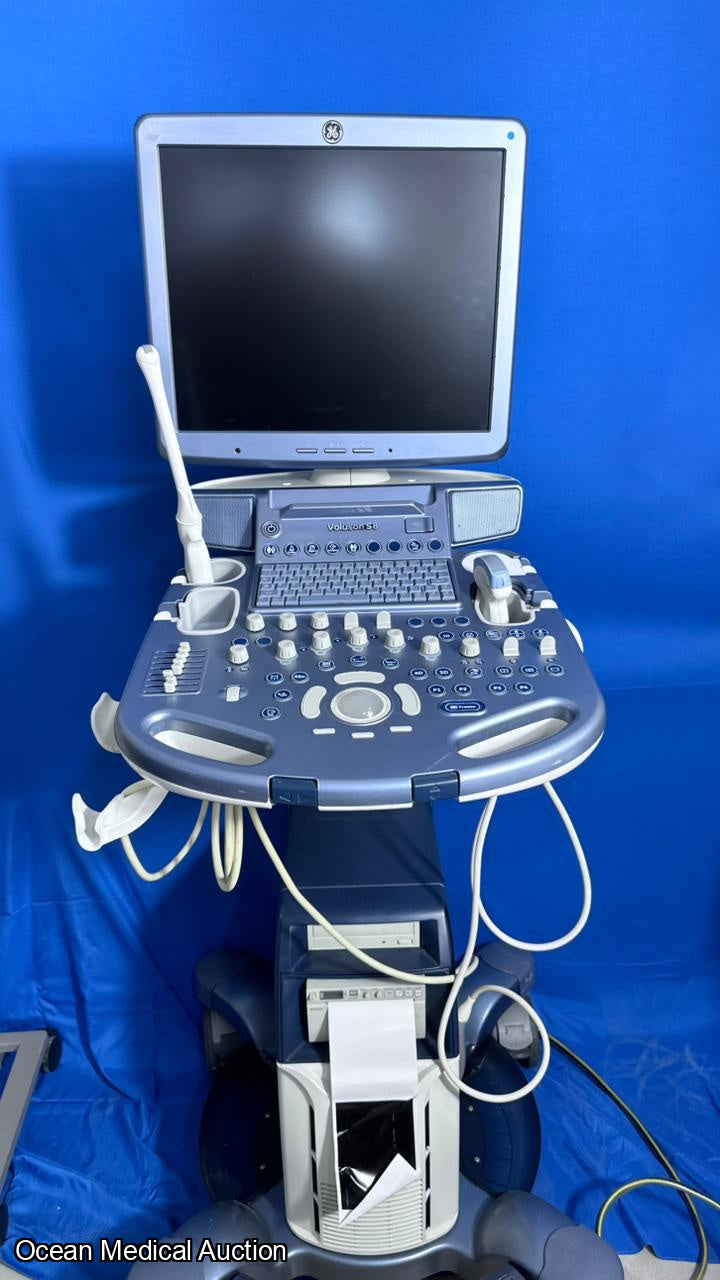 Ge voluson S8 ultrasound with convex and TVS probe (2012)