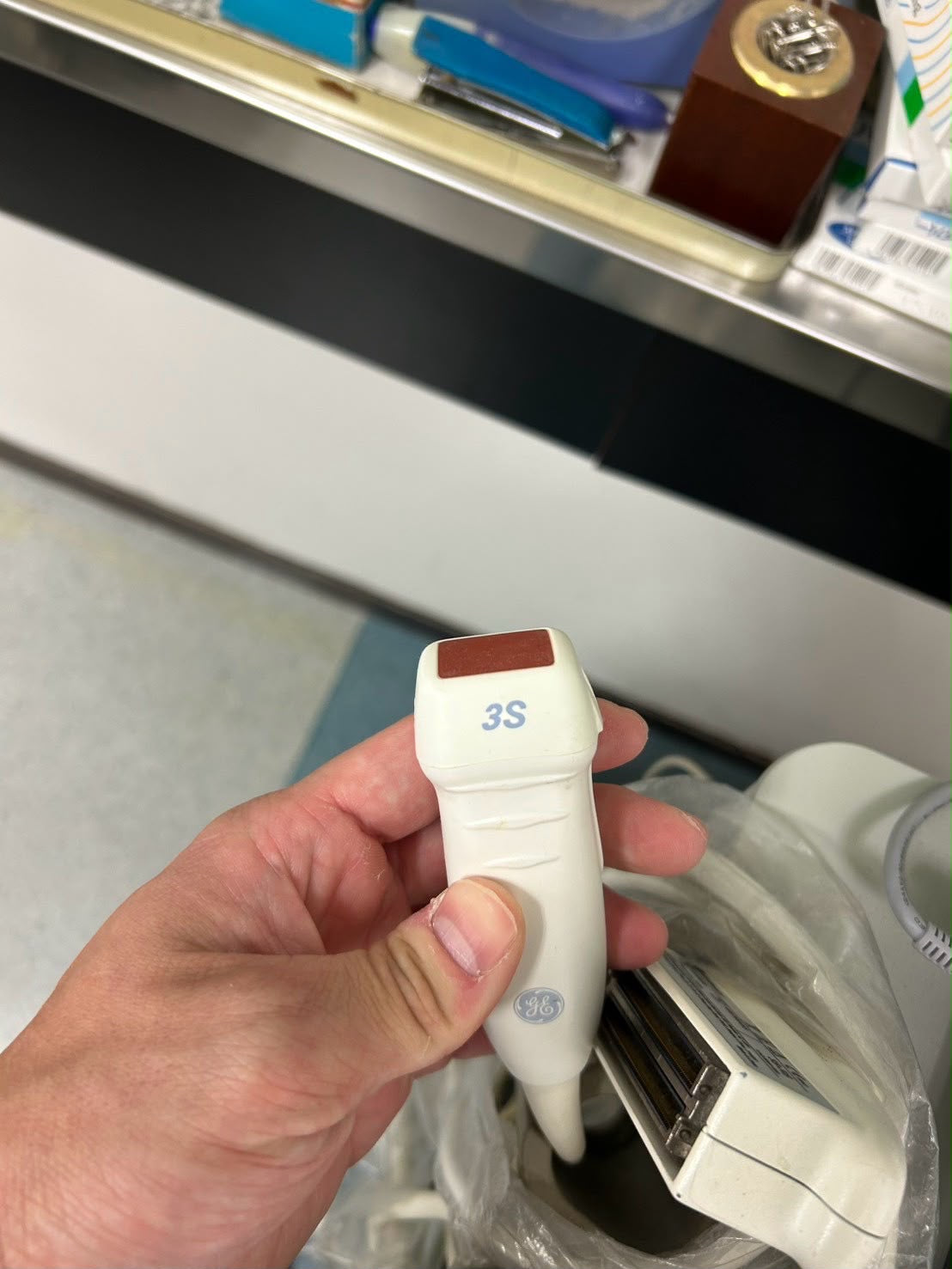 GE LOGIQ e Rev 2 Portable ultrasound