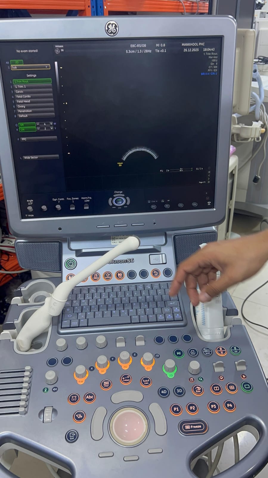 GE Voluson S6 with convex and TVS probe Year 2013