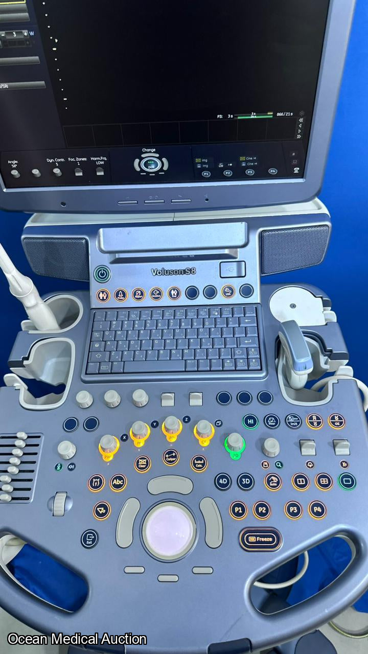Ge voluson S8 ultrasound with convex and TVS probe (2012)