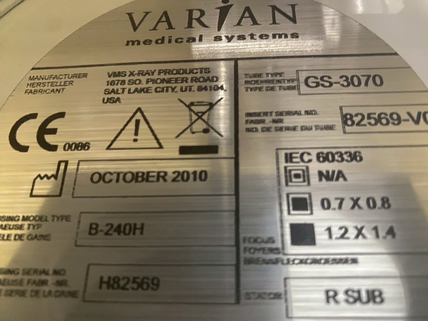 Hitachi Eclos MRI 16 slices refurbished machine YOM 2010