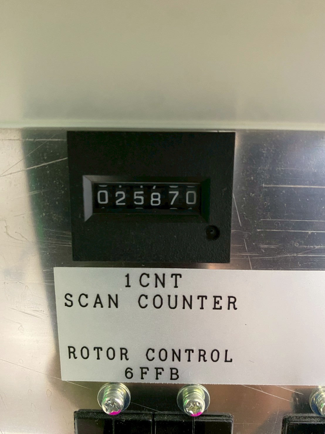 Hitachi Eclos MRI 16 slices refurbished machine YOM 2010