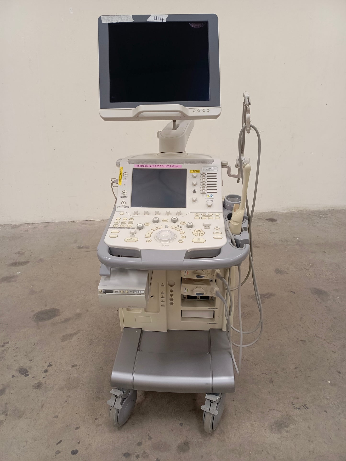 Toshiba aplio 300 ultrasound with convex probeandTVS probe Refurbished equipment. BH