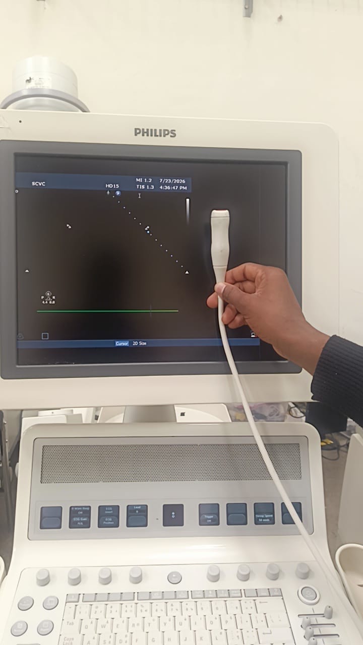Philips S12-4 cardiac array probe for HD11XE, HD11, iE33, HD15, CX50 Philips ultrasound machines. BH(2)