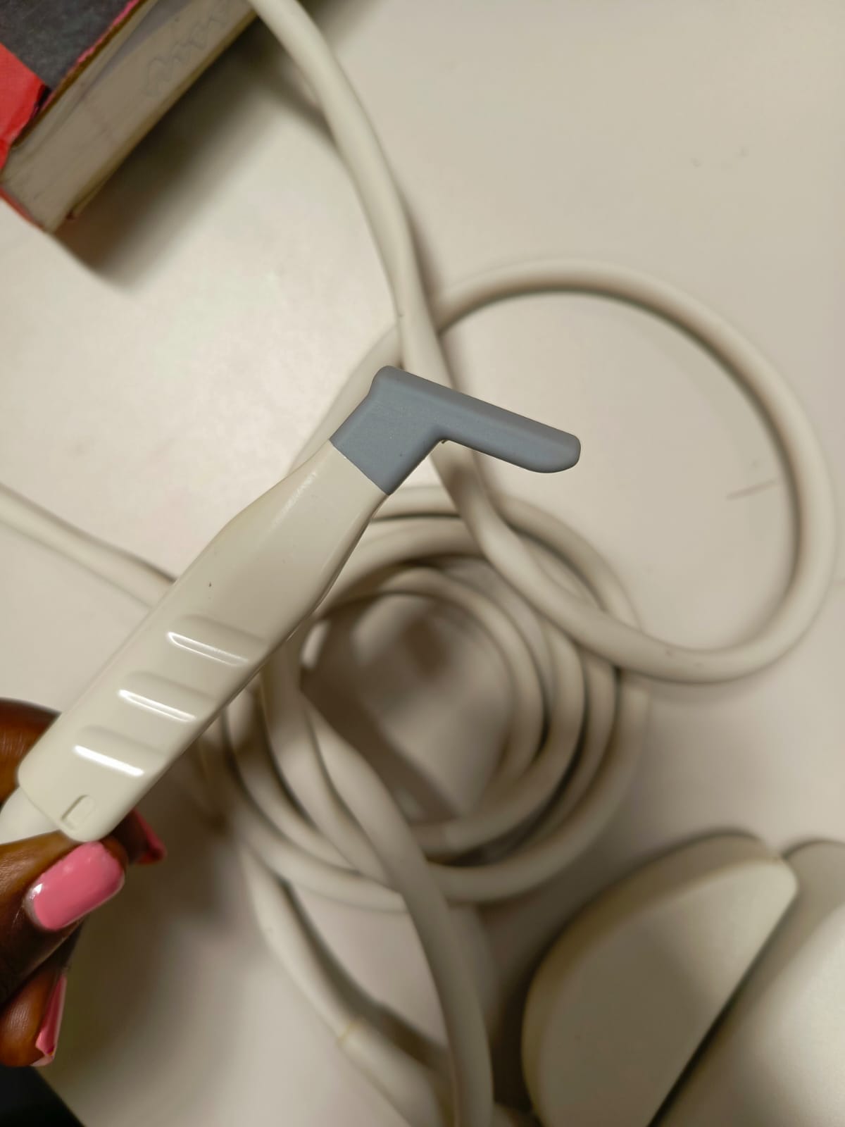 Philips L15-7i0 Linear ultrasound probe for iU22,iE33,HD15,HD11XE,CX50
CX30 ultrasound machines. BH