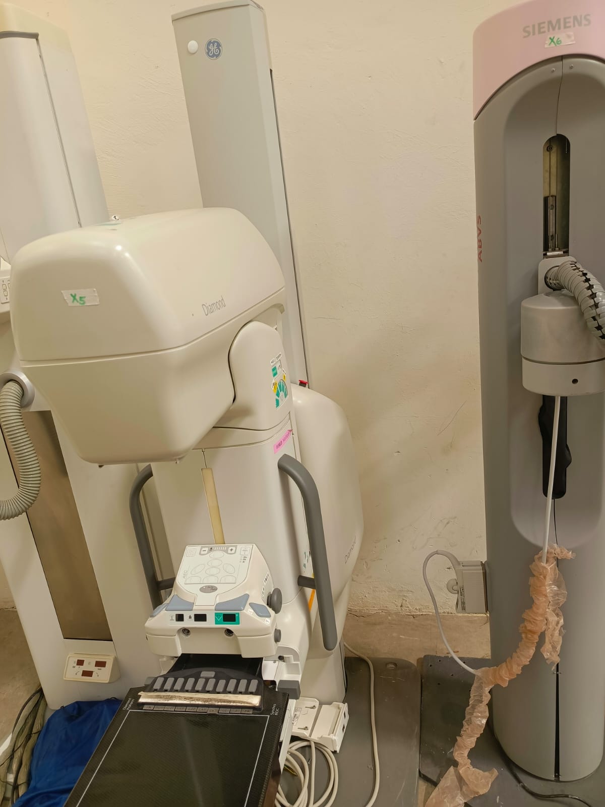 GE DIAMOND MAMMOGRAPHY SYSTEM