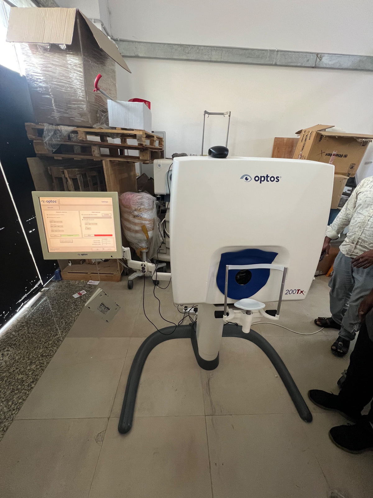 Panoramic ophthalmoscope OPTOS 200TX