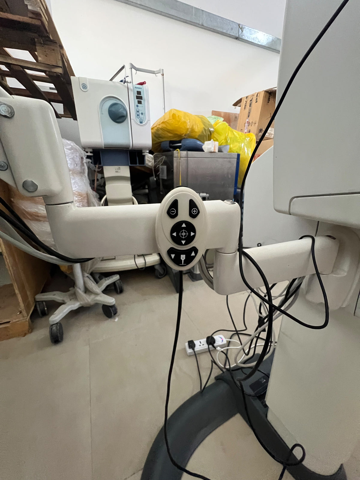 Panoramic ophthalmoscope OPTOS 200TX