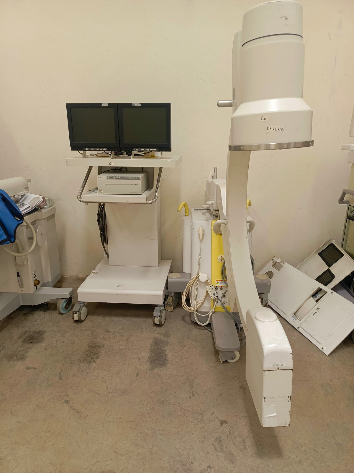 Hitachi DHF-105X C ARM
