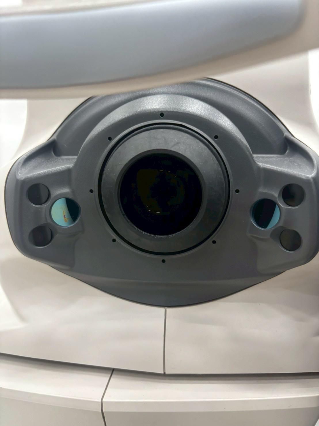 TOPCON 3D OCT-1 MAESTRO (Optical Coherence Tomography System) (REFURBISHED EQUIPMENT)