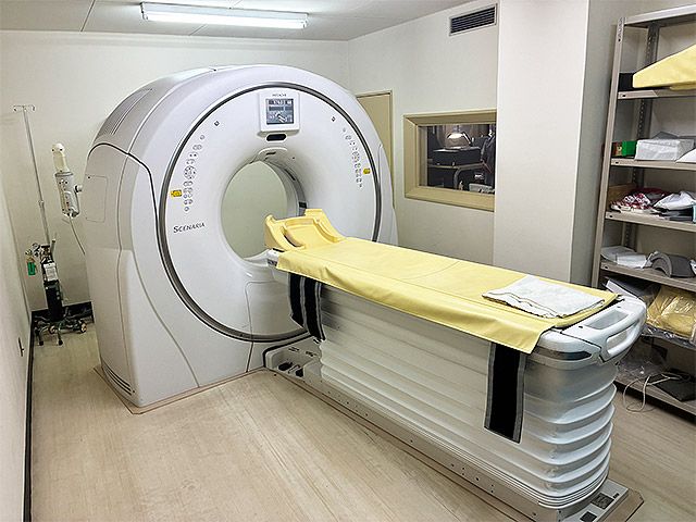 Hitachi SCENARIA 64-Slice CT Scanner System