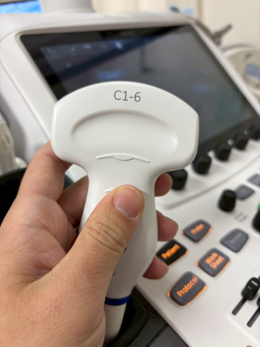 GE Vivid E95 Ultra Edition V206 Ultrasound with sector probe, 4D probe, linear probe and convex probe.