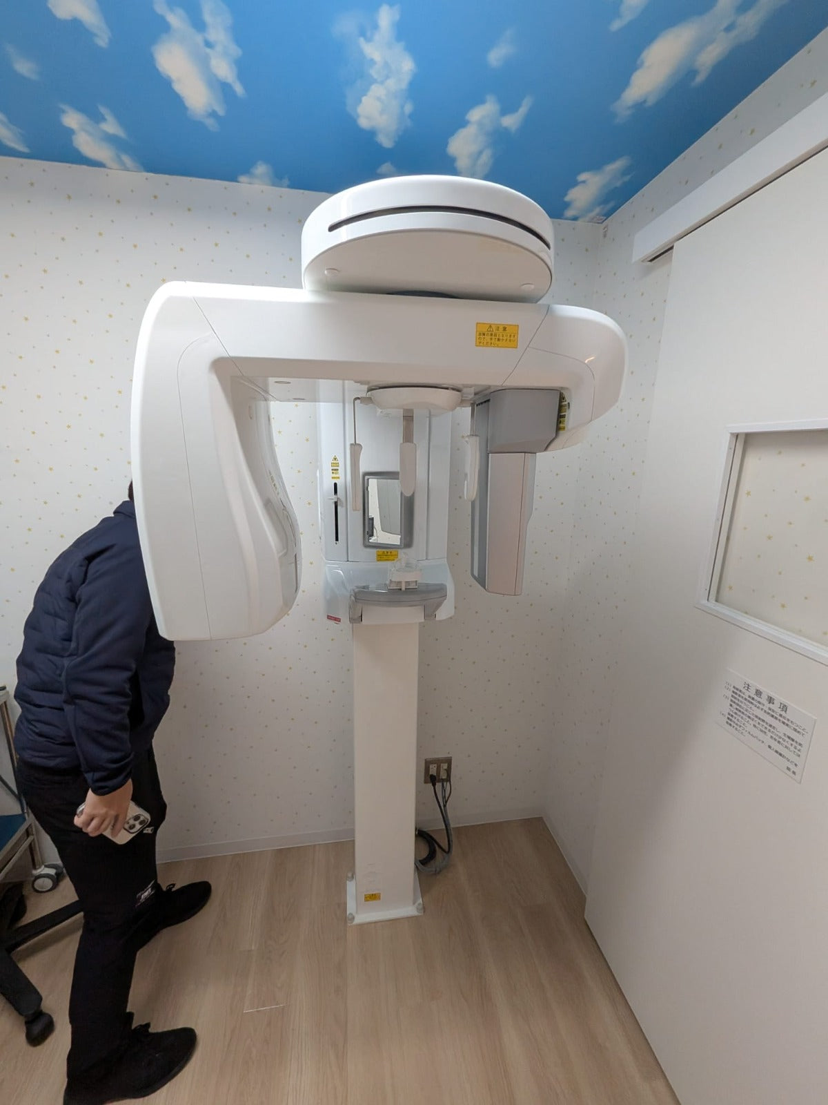 Yoshida X-Era Smart – Digital Panoramic Dental X-Ray System