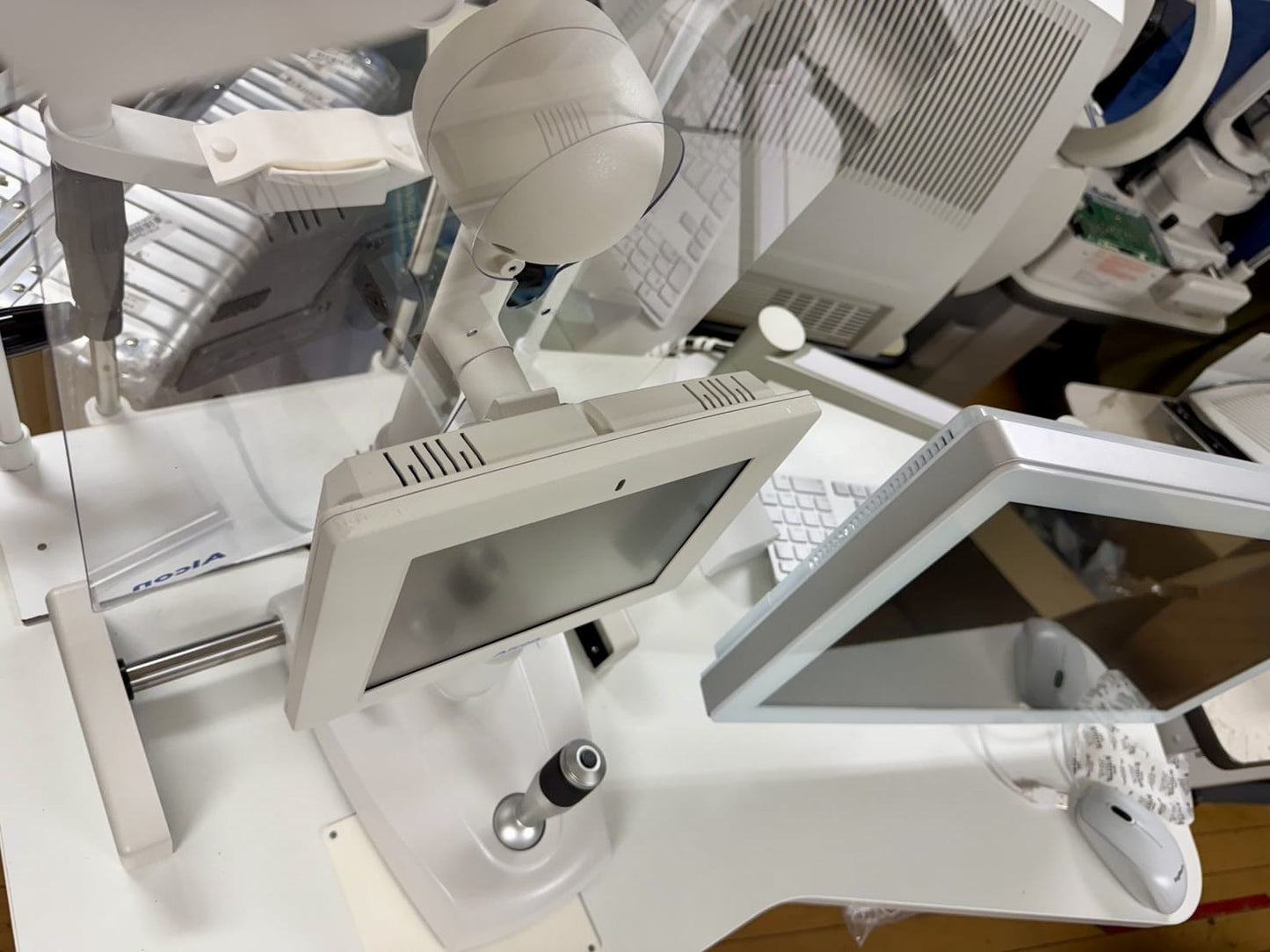Carl Zeiss Meditec LUXOR REVALIA OPMI Vario S88 Surgical Microscope