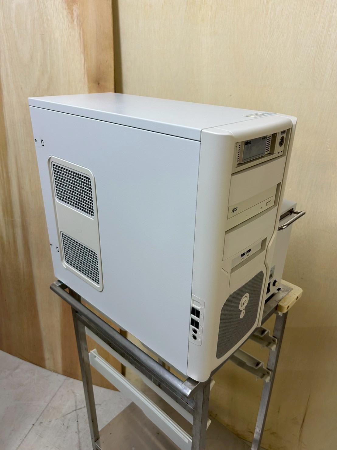 NIDEK RS-3000 Retina Scan – Spectral Domain Optical Coherence Tomography (SD-OCT) System