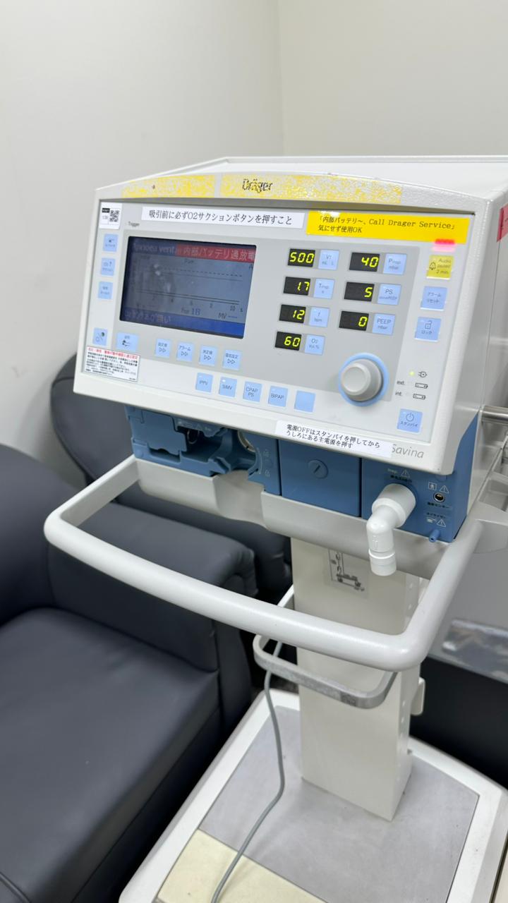 DRAGER SAVINA VENTILATOR