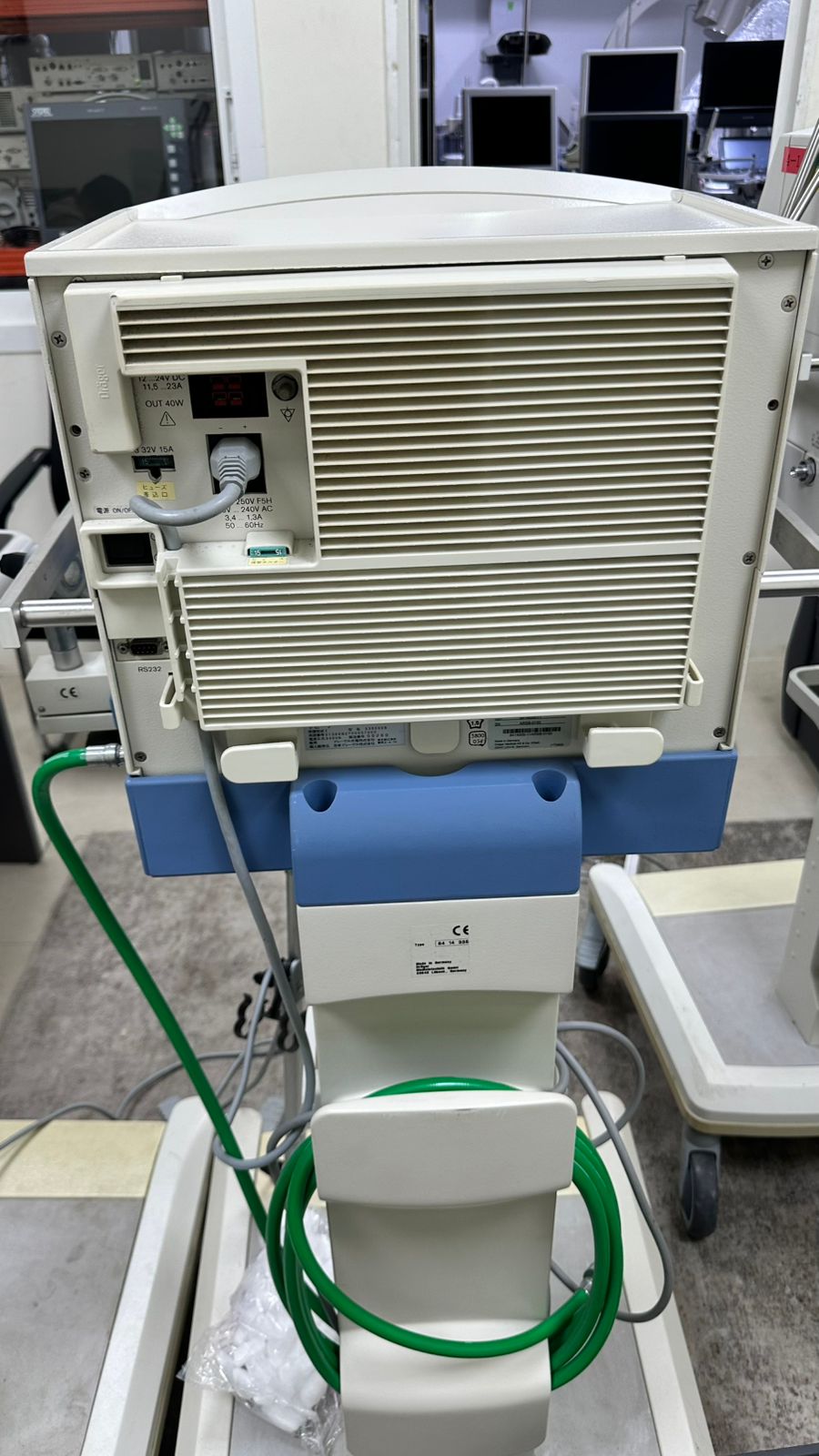 DRAGER SAVINA VENTILATOR