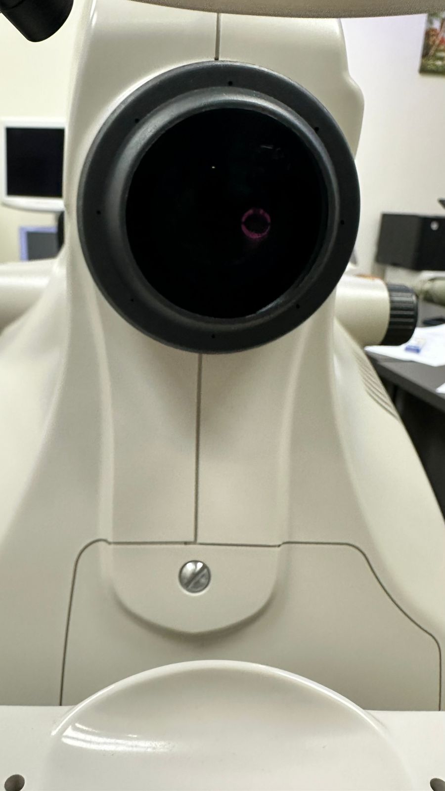TRC NW300 Retinal camera