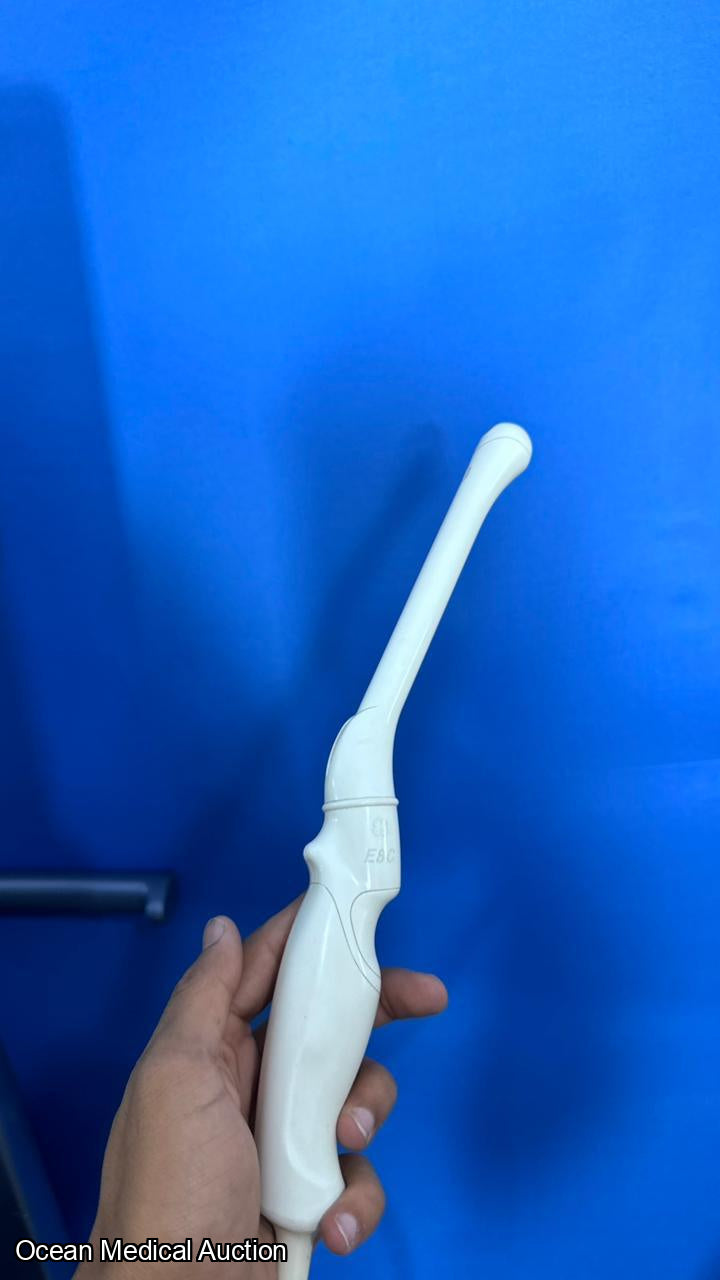 Ge voluson S8 ultrasound with convex and TVS probe (2012)