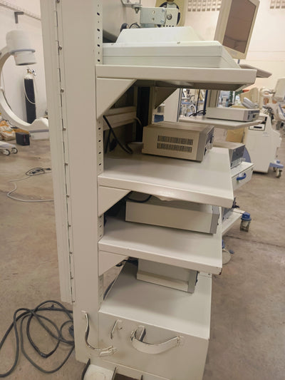Karl storz system with tricam SL pal 202220 processor, xenonnova 20131520 light processor and electronic endoflator