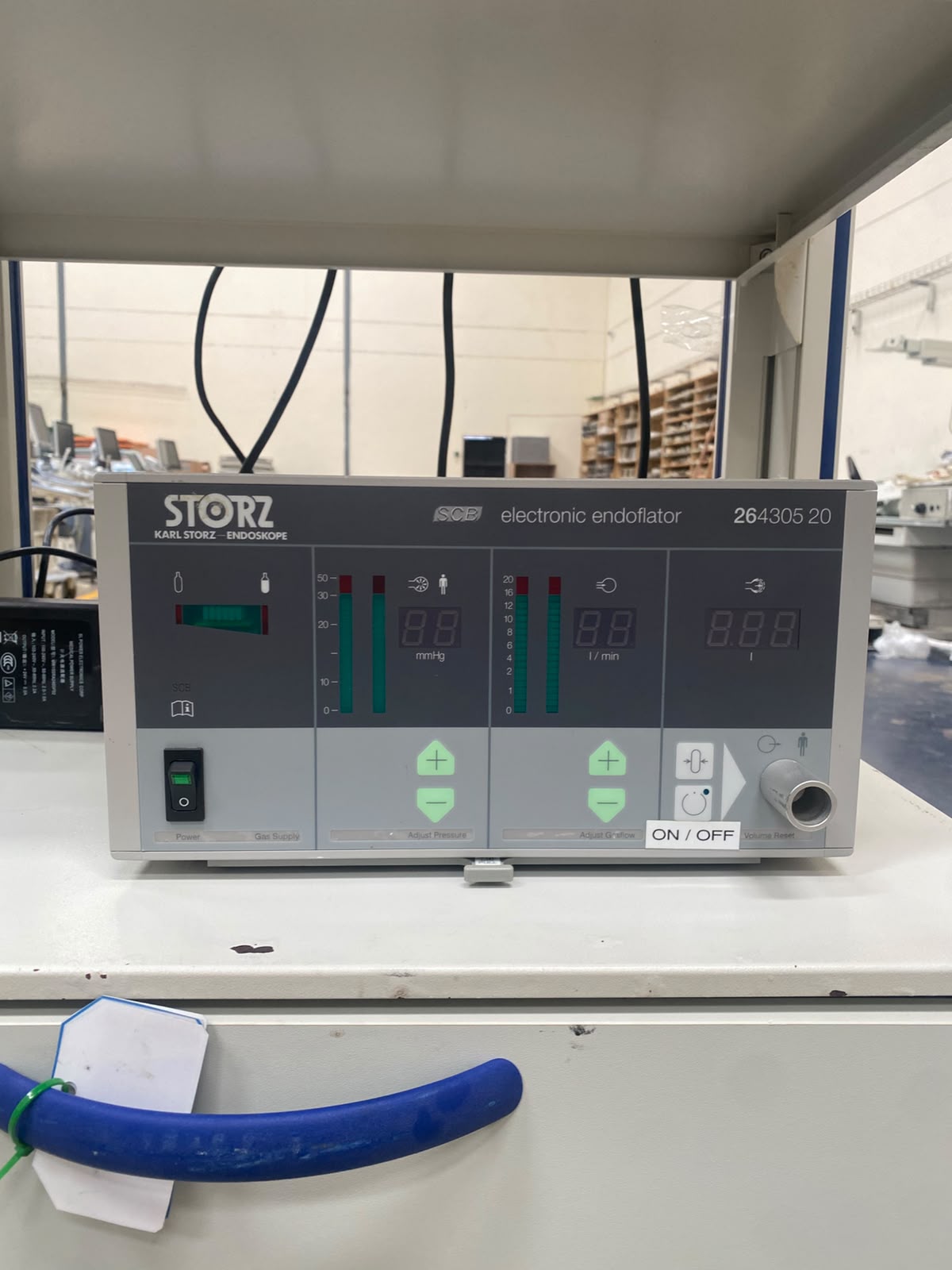 Karl storz image 1 hub system with SCB 22201020 processor, electronic endoflator SCB 26430520 and Xenon 300 light source