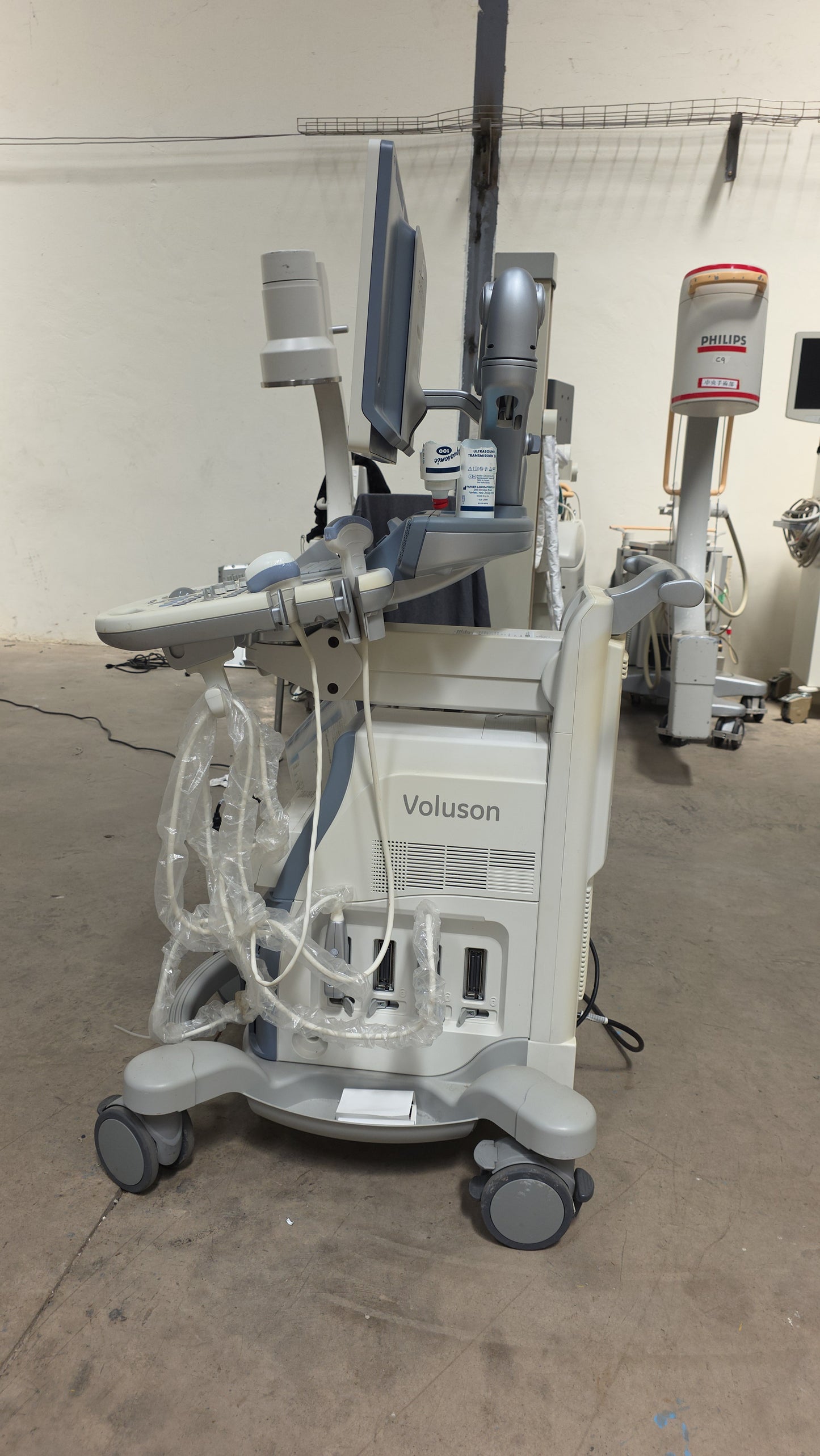 GE Voluson S6 BT16 Ultrasound System, moy:2018 with convex and 4D convex array probe