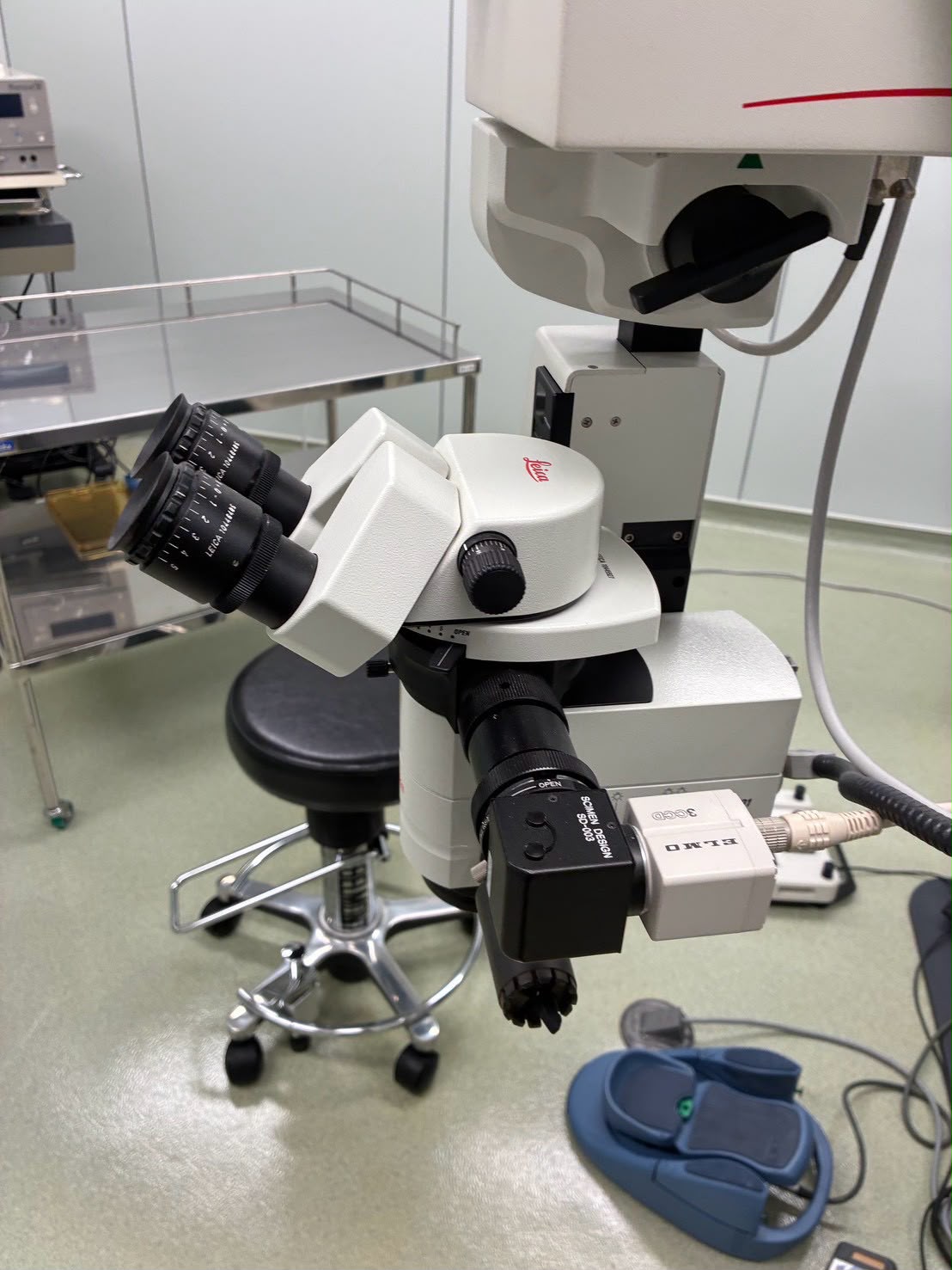 Leica Opthalmic Surgical Microscope (M520) M-series