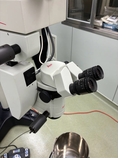Leica Opthalmic Surgical Microscope (M520) M-series